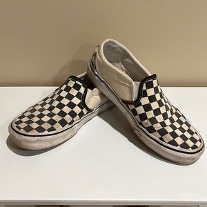 Women’s size 7 black checkered slip on Vans